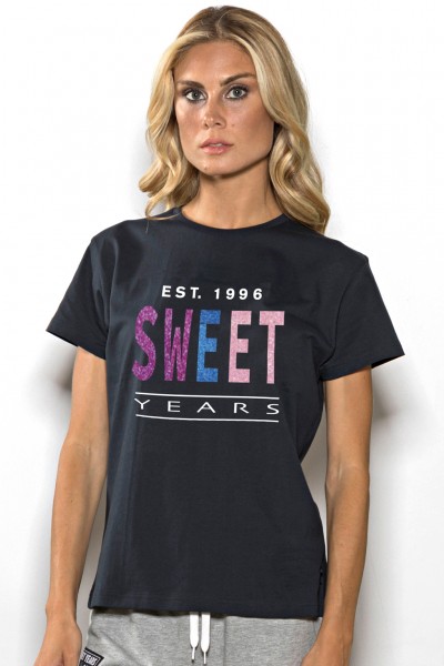 T-shirt girocollo donna in cotone tinta unita con stampa Sweet Years centrale multicolor.